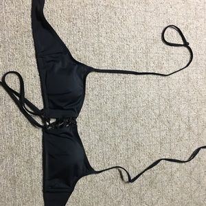 Women’s bathing suit top